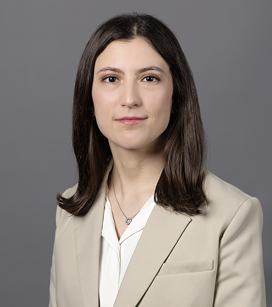 Lisa Cantú Headshot